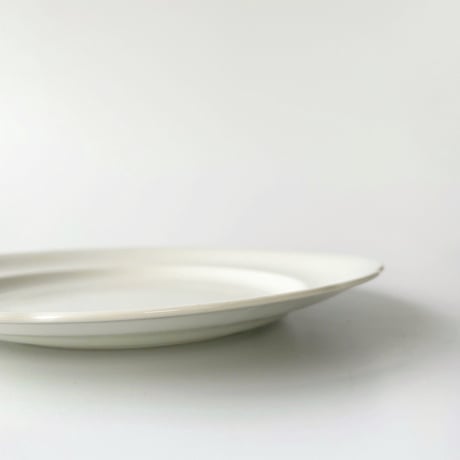 FOOD FOR THOUGHT  Paperwhite 花リムプレートL