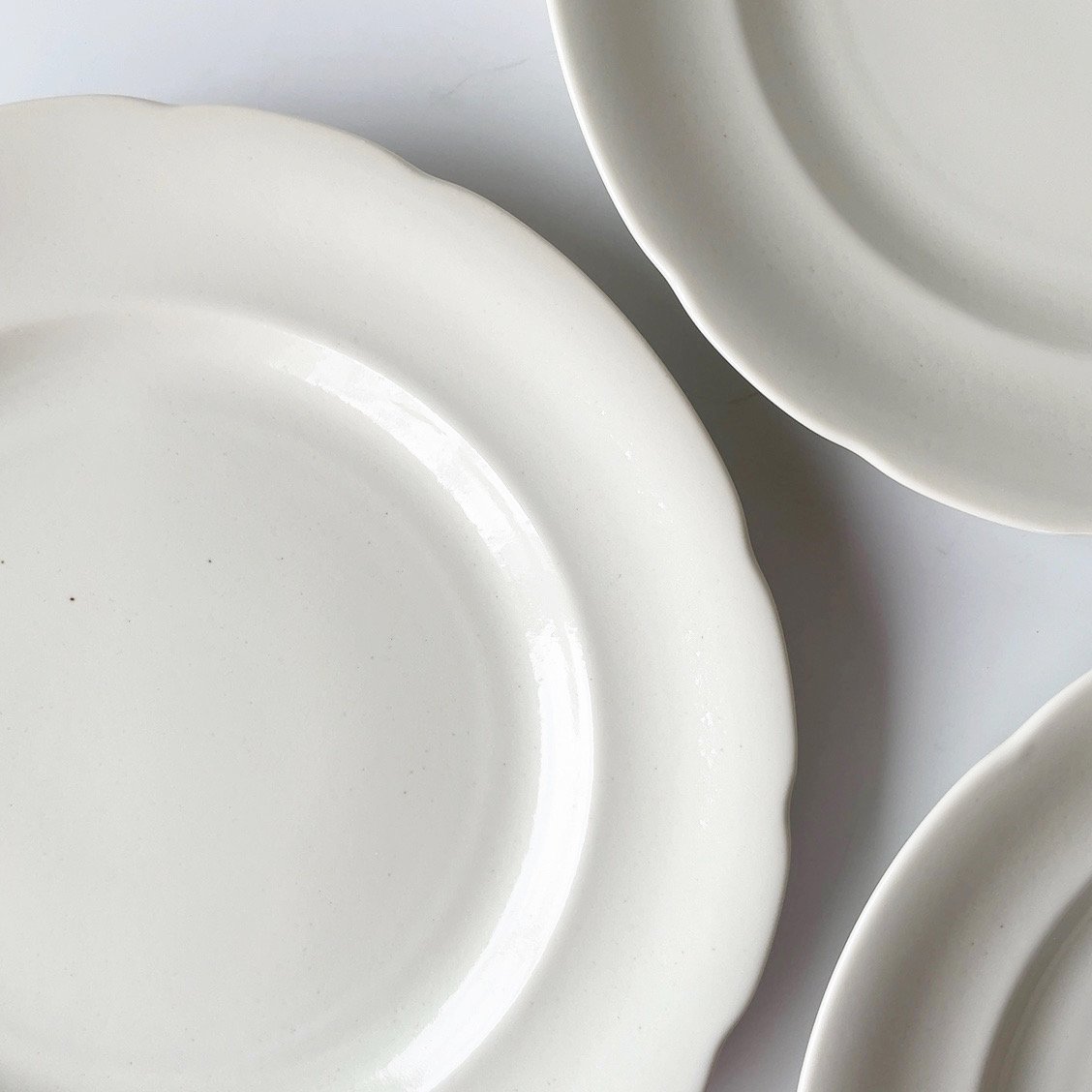 cote table PETALE WHITE　花リム　ペタル　デザートプレート cote table PETALE WHITE ペタル デザートプレート