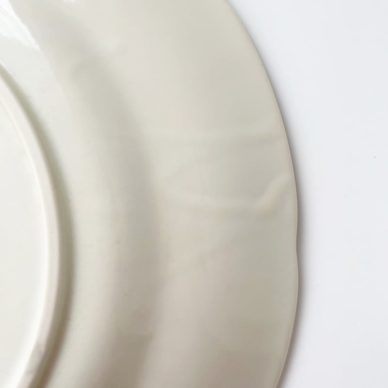 FOOD FOR THOUGHT Paperwhite 花リムプレートL | TEA TABLE