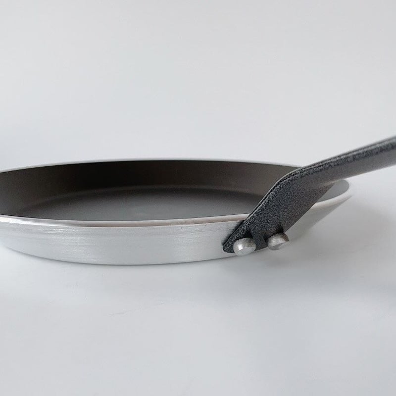 de Buyer デバイヤー クレープパン22㎝ | TEA TABLE