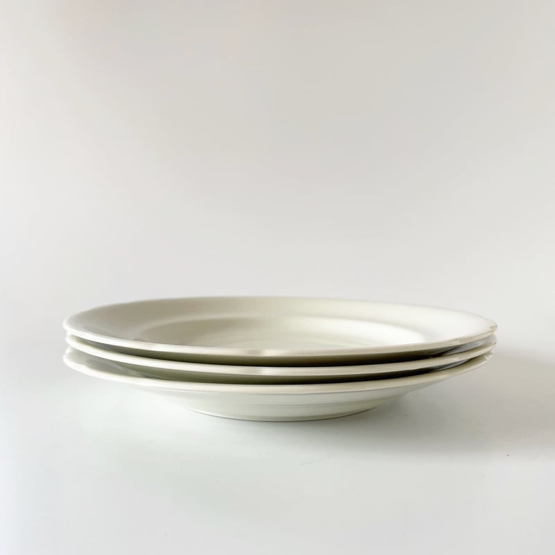 FOOD FOR THOUGHT Paperwhite 花リムプレートM | TEA TABLE