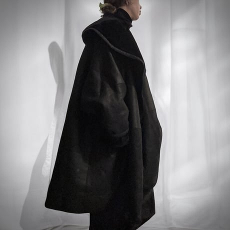 Over size mouton coat　No. V240026