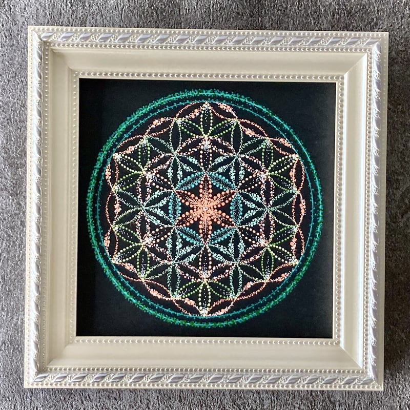 フラワーオブライフ アート 曼荼羅　チャクラ 開運曼荼羅アートフラワーオブライフ チャクラカラーヨガ風水