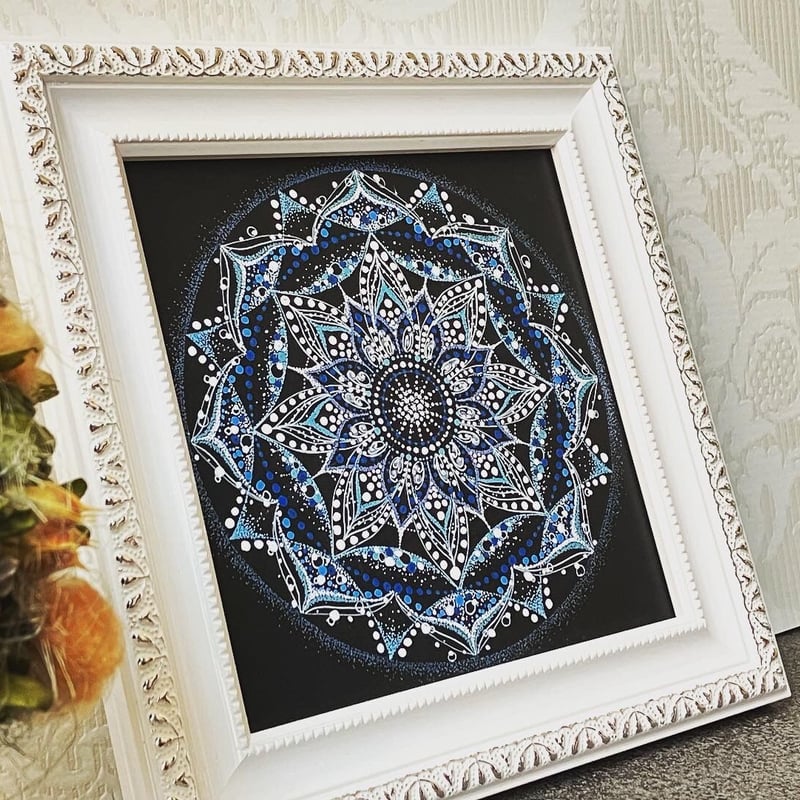 点描画曼荼羅「静謐」 | ao*makana｜ココロやわらぐ曼荼羅アート販売