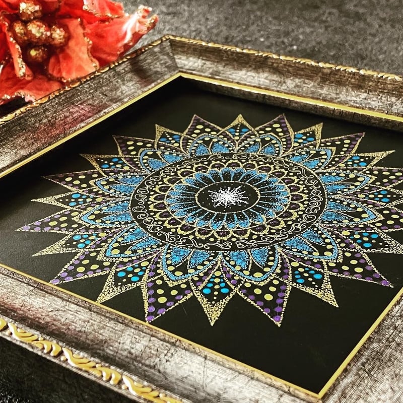 点描画曼荼羅 「真の価値」 | ao*makana｜ココロやわらぐ曼荼羅アート