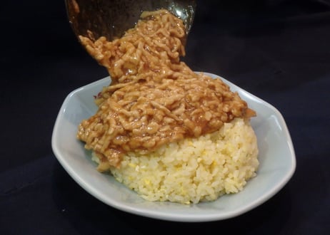 肉あんかけチャーハン大盛り