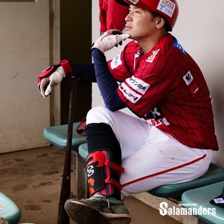 Salamanders / SPOX　フットガード