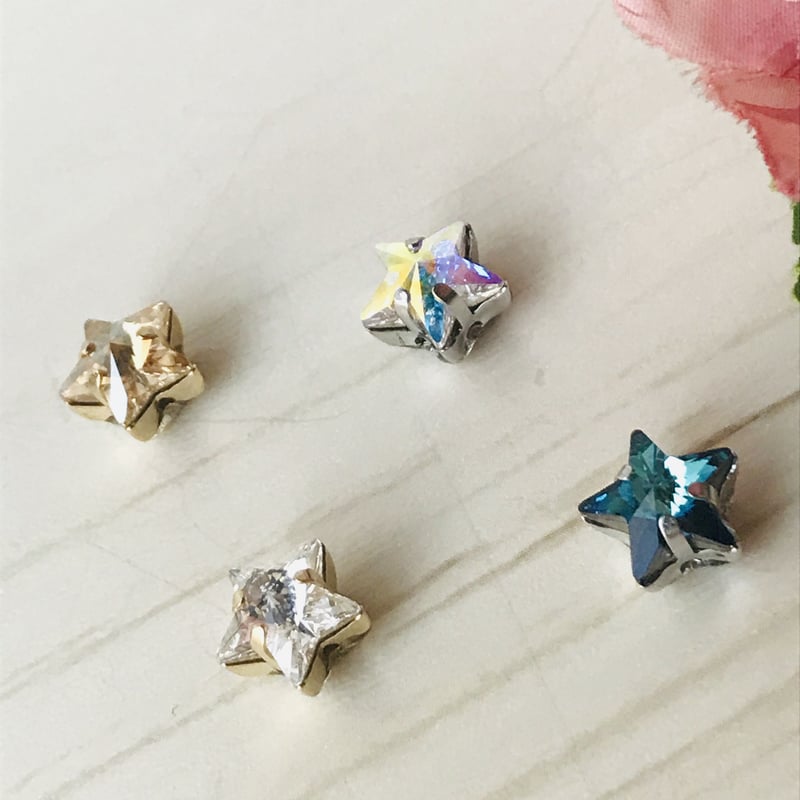 マグネットピアス☆マスクチャーム☆マスクピアス 繰り出さ