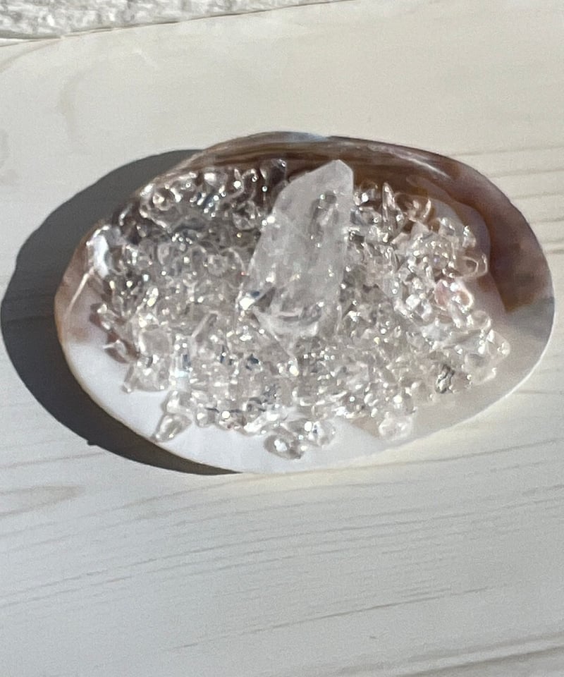 浄化セット さざれ石とシェルパール皿水晶ポイント | Petite Cadeau