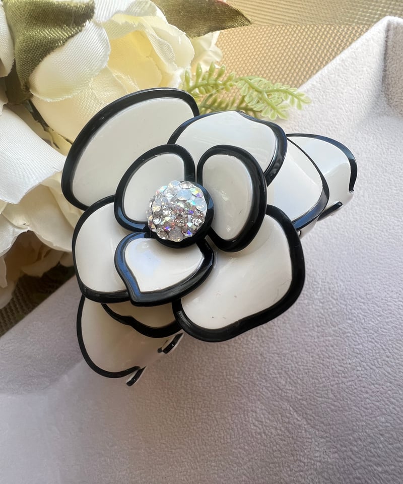 カメリア クリップ 未使用🌟アレクサンドルドゥパリ カメリア クリップ