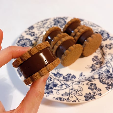 ローチョコサンドクッキー