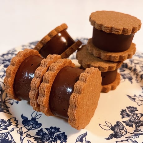 ローチョコサンドクッキー【10個セット】