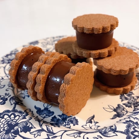 ローチョコサンドクッキー