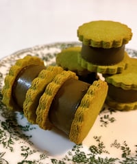 抹茶のローチョコサンドクッキー
