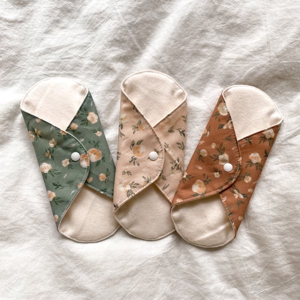 ふんわり防水布ナプキン Dot flowers 3枚セット