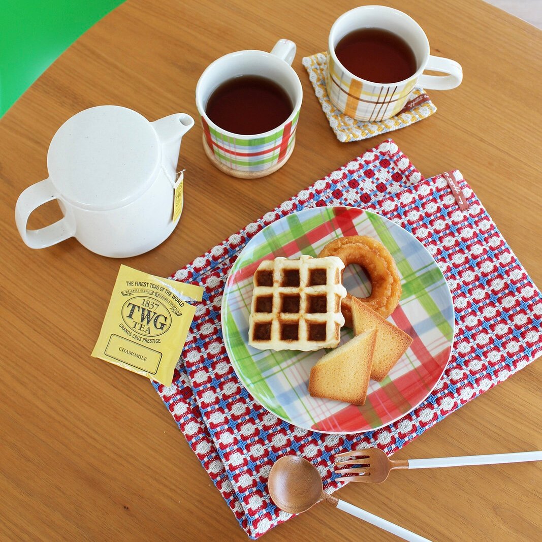 エマ・ヴェルデ THEキャラCAFE ランチョンマット12枚 バラ売りOK ランチョンマット同色2枚セット ｢ミニラボ｣(ミニラボ/mini labo