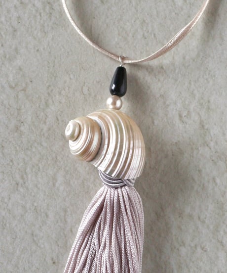 'echoes of tide' cord pendant B
