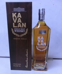 KAVALAN カバラン　クラッシック　700ml    JAN4710085206711