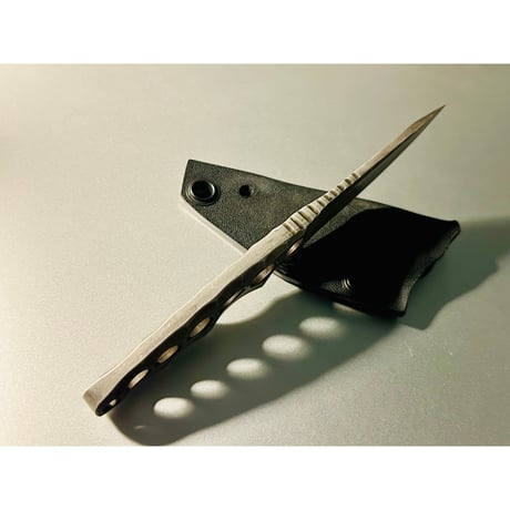 Asurah Knives × HOBBY JAPAN コラボナイフ「Monolith Prime」