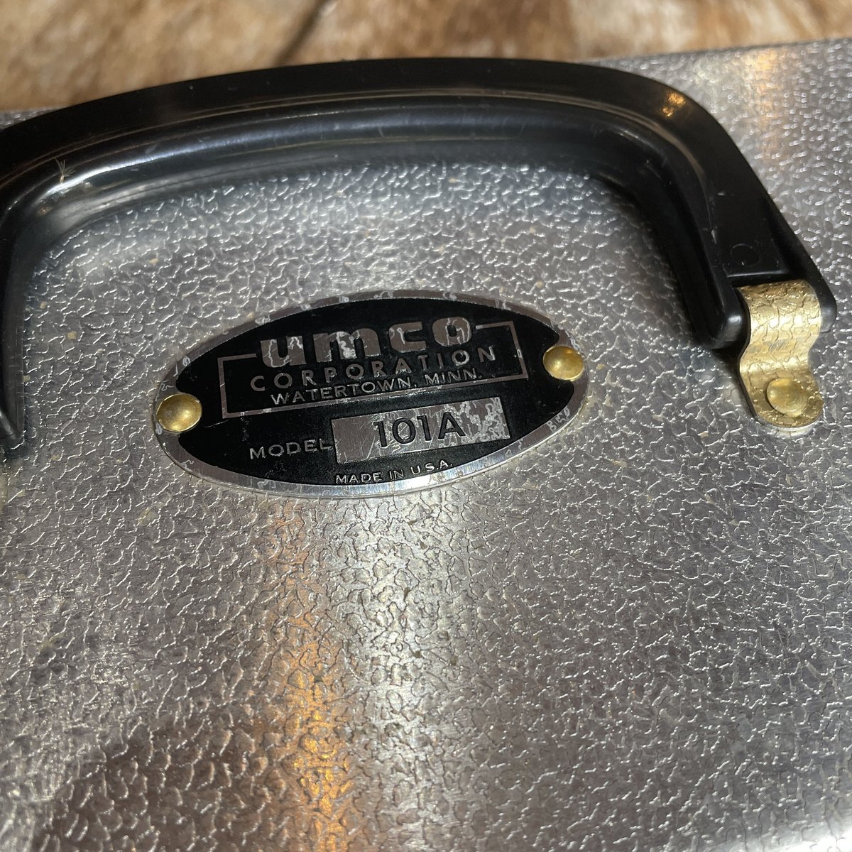 70s USA製 UMCO アムコ タックルボックス 101A型 ヴィンテージ 70s USA製 UMCO アムコ タックルボックス 101A型 ヴィンテージ