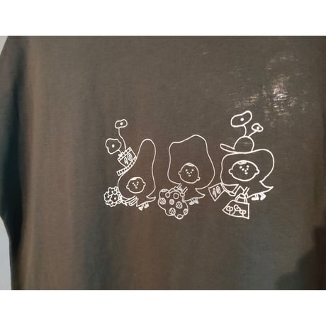 animoTシャツ　ロングＴシャツ