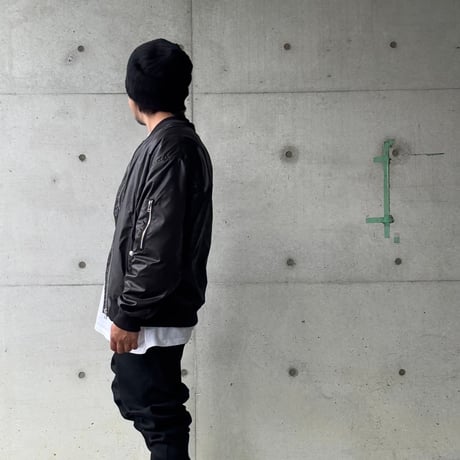 LIGHT BOMBER JACKET / BLACK