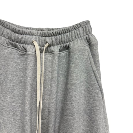 UTILITY LOUNGE SWEAT SHORTS / GRAY