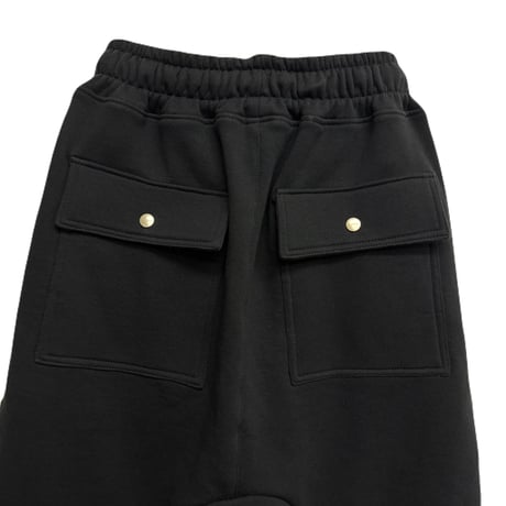 UTILITY LOUNGE SWEAT SHORTS / BLACK