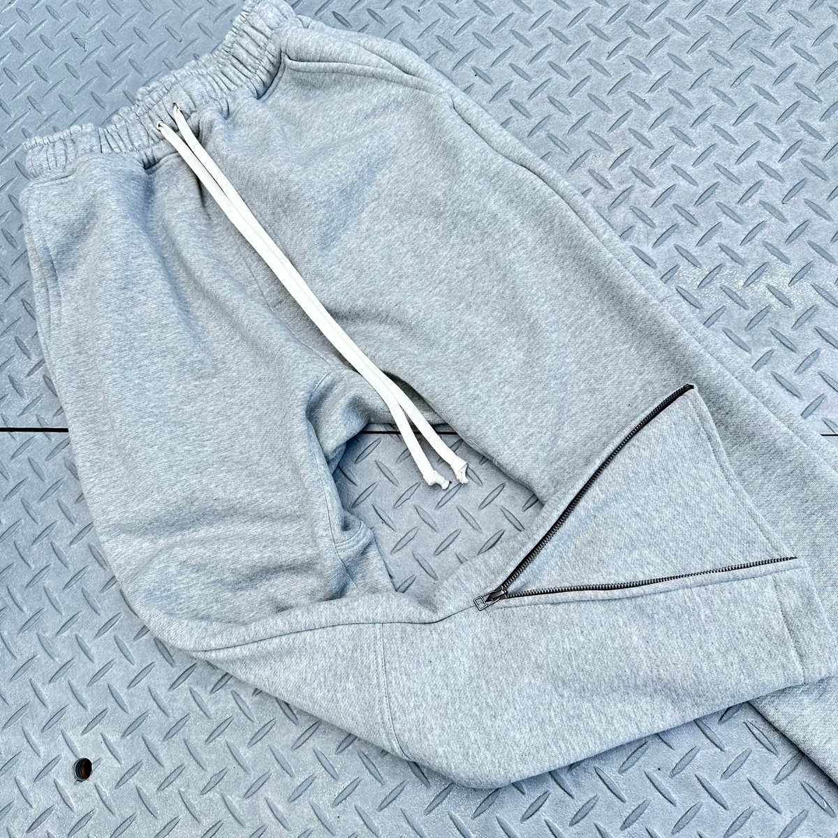 SIDE ZIP SWEAT LOUNGE PANTS / GRAY | INDEPICT