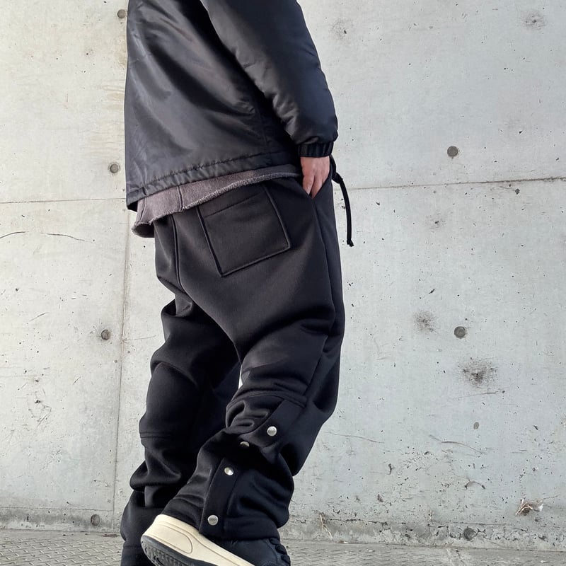 indepict ブラック　ラウンジパウンツ INDEPICT - Sweat Lounge Pants