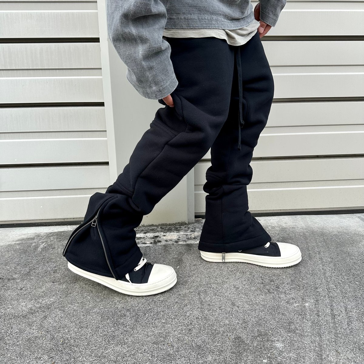 SIDE ZIP SWEAT LOUNGE PANTS / BLACK | INDEPICT