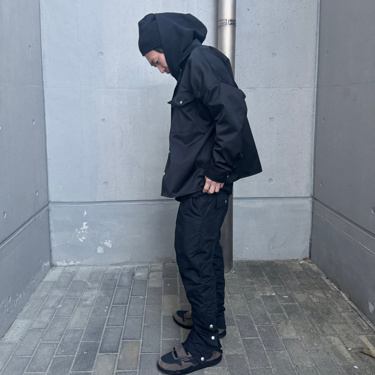 COTTON TWILL UTILITY SHIRT / BLACK | INDEPICT