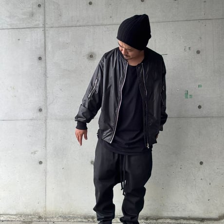 LIGHT BOMBER JACKET / BLACK