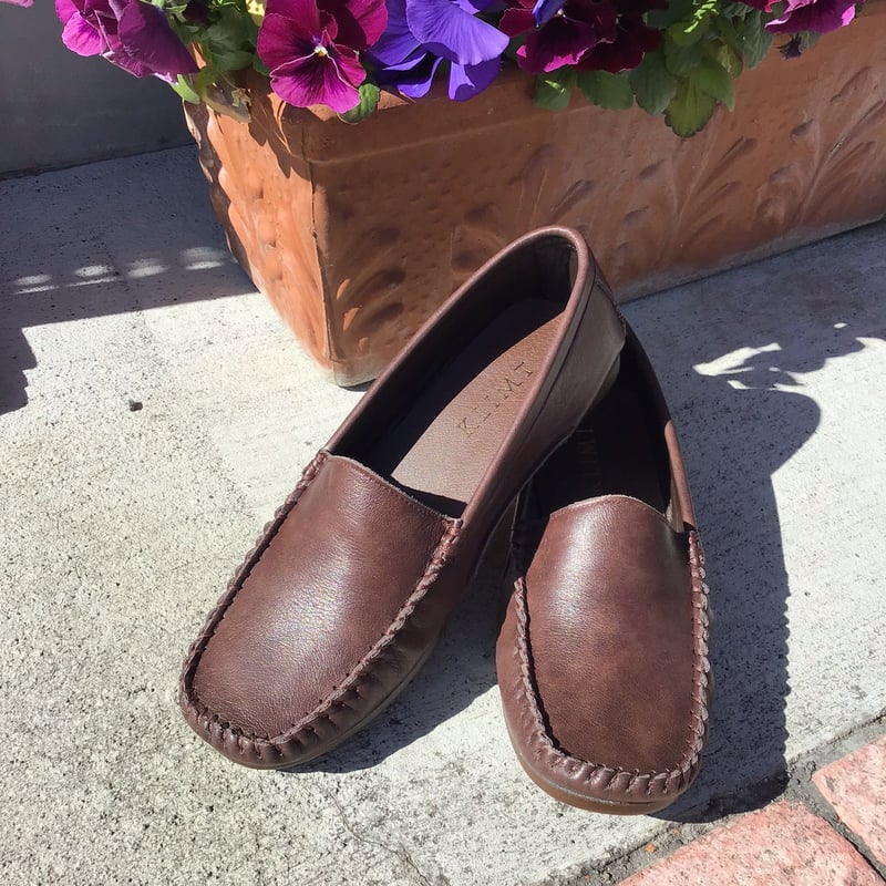 ブラウンレザー モカシンシューズ 牛革 足を包み込む楽ちんモカシンシューズ ダークブラウン | shoes-klimt