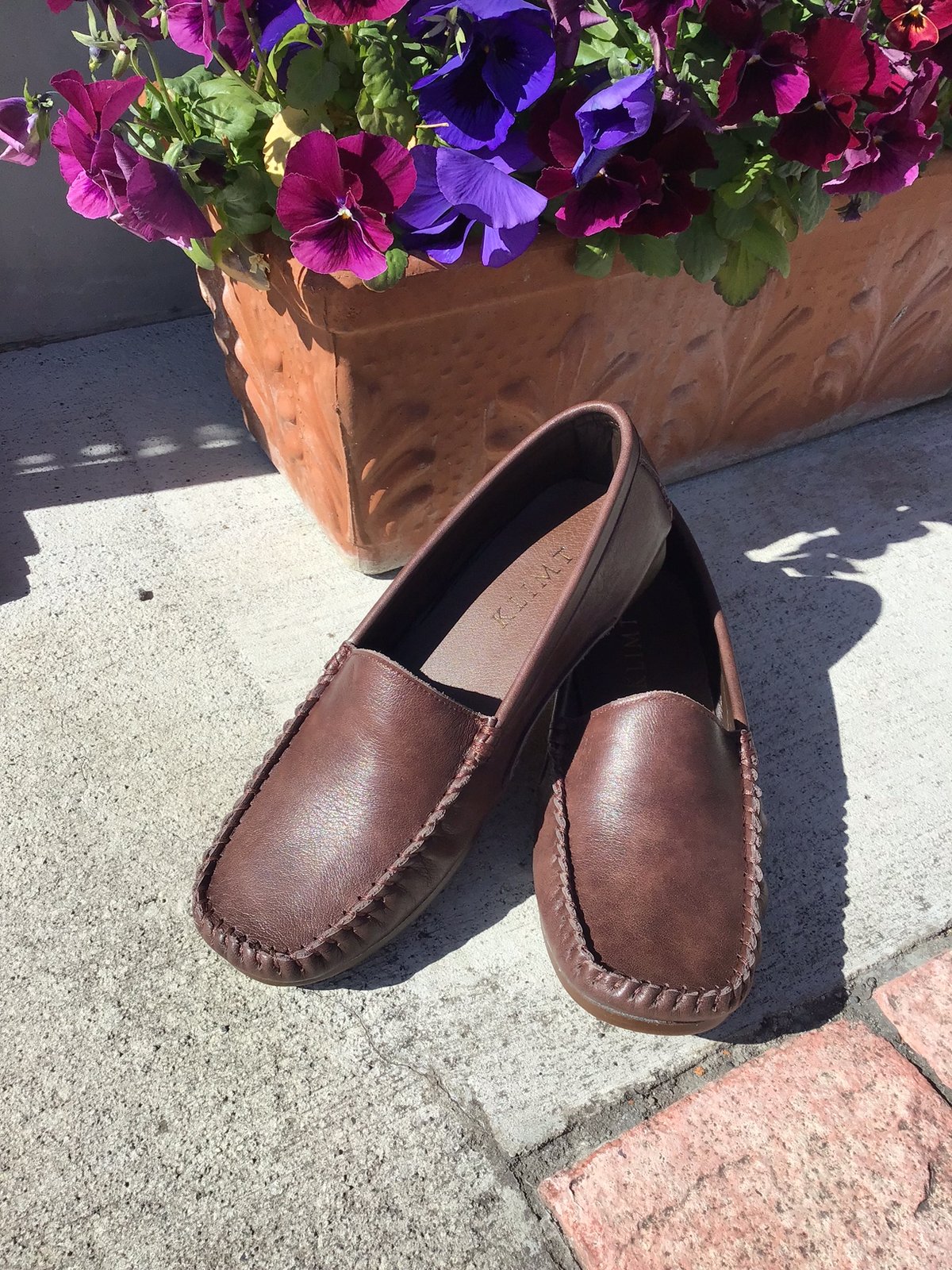 牛革 足を包み込む楽ちんモカシンシューズ ダークブラウン | shoes-klimt