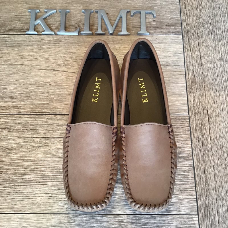 牛革 足を包み込む楽ちんモカシンシューズ 靴 薄茶色 | shoes-klimt