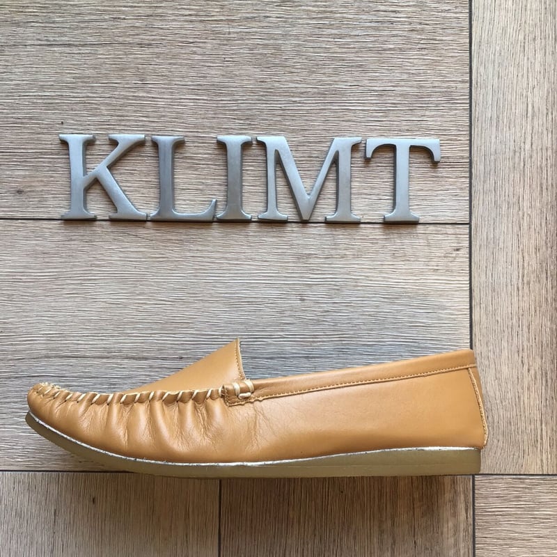 牛革 足を包み込む楽ちんモカシンシューズ キャメル | shoes-klimt
