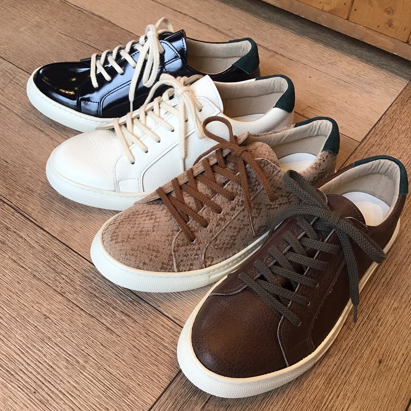 KILL WINNER スニーカー　ブラウン　パイソン柄 牛革レースアップスニーカー パイソン柄 | shoes-klimt