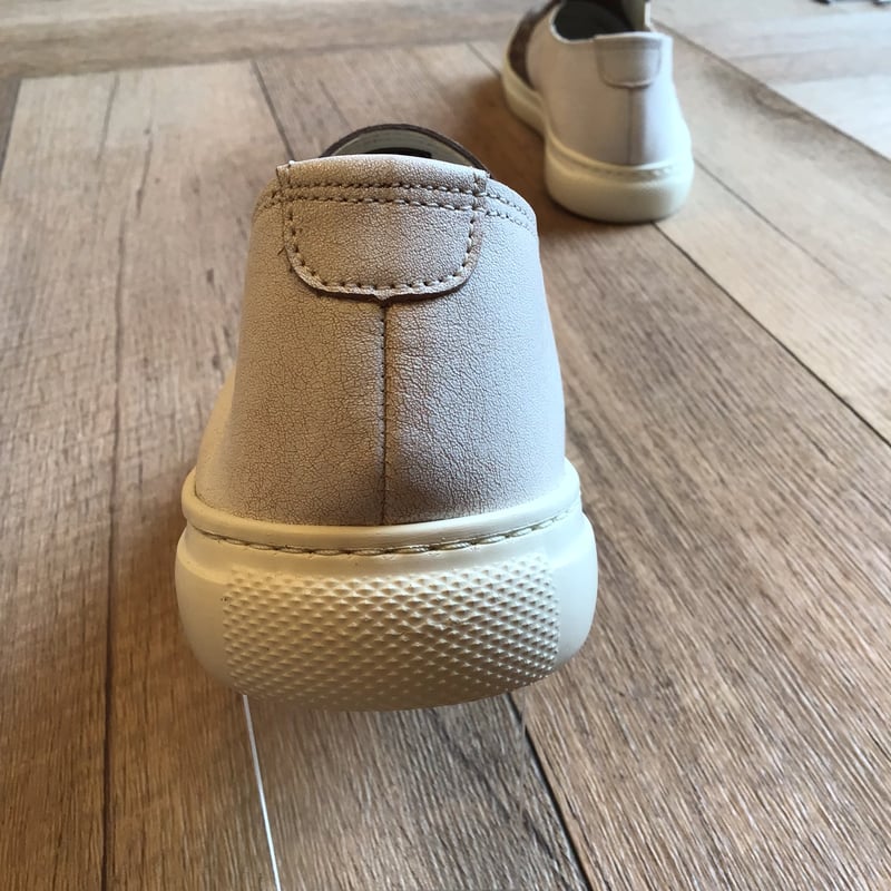 牛革スリッポンスニーカー 豹柄＆アンチックホワイト | shoes-klimt