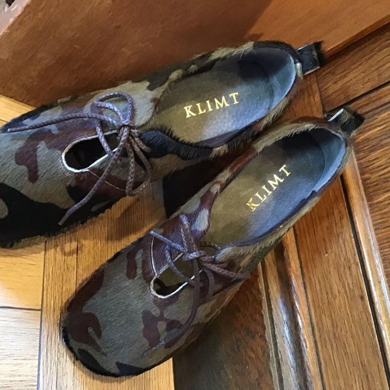 ポニーの毛 レースアップシューズ 迷彩柄 | shoes-klimt