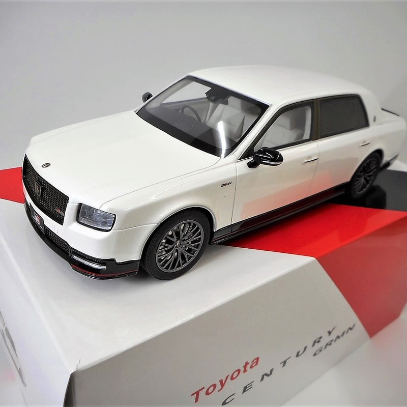 1/18 トヨタ センチュリー GRMN | TOYOTA KAIKAN Museum Shop 1/18 トヨタ センチュリー GRMN | TOYOTA KAIKAN Museum Shop