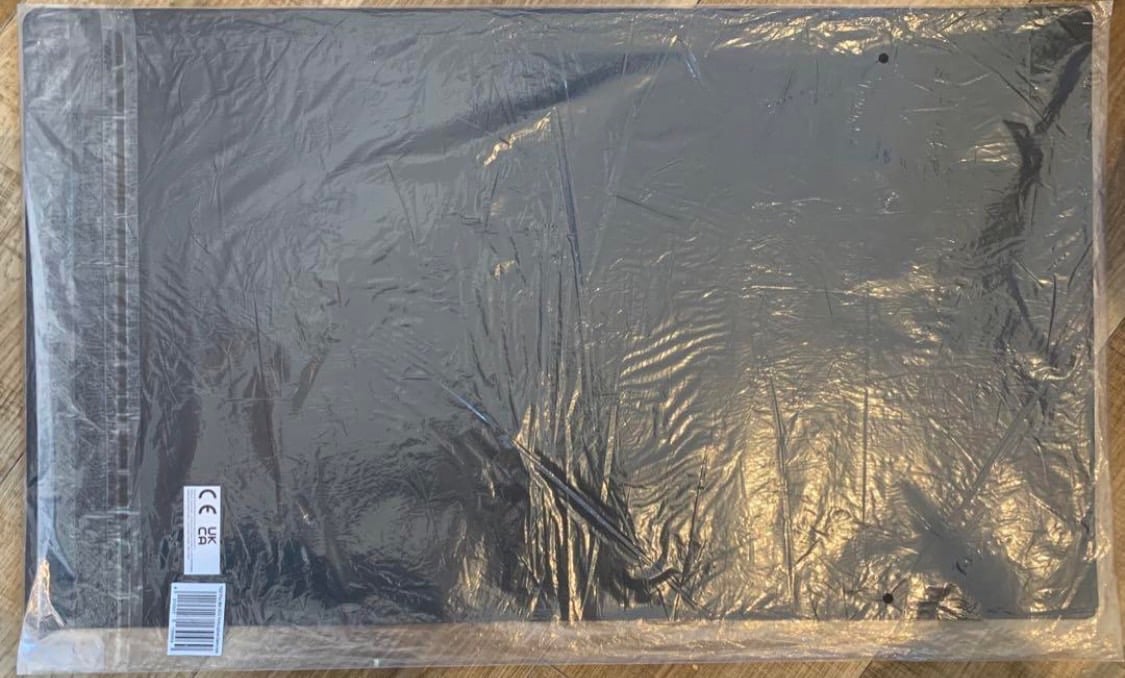 未開封 遊戯王 プレイマット 原始生命態ニビル EU版 遊戯王 海外プレイマット WCS 原始生命態ニビル 新品未開封