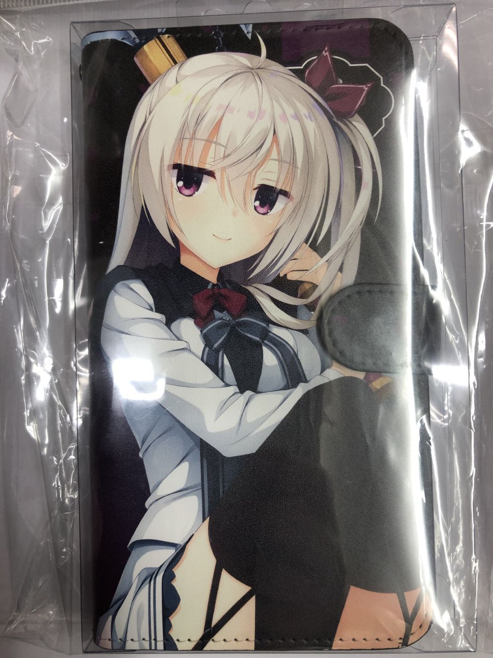 喫茶ステラと死神の蝶」手帳型スマートフォンケース 明月栞那イラスト