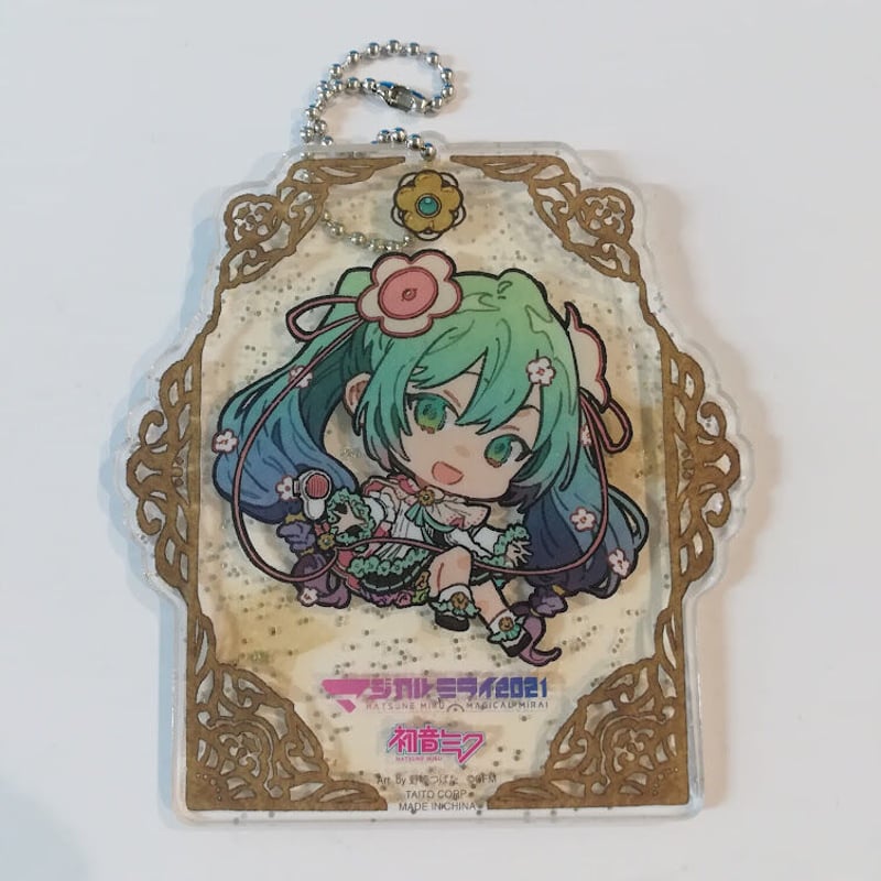 初音ミク キーホルダー 劇場版 ヴァンパイア 巡音ルカ】初音ミク 巡音