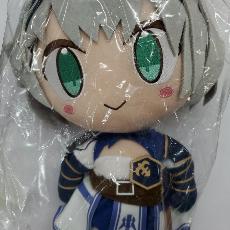 ホロライブ　ツクモ　ぬいぐるみ　白銀ノエル Amazon.co.jp: ホロライブ ツクモ ぬいぐるみ 白銀ノエル 団長