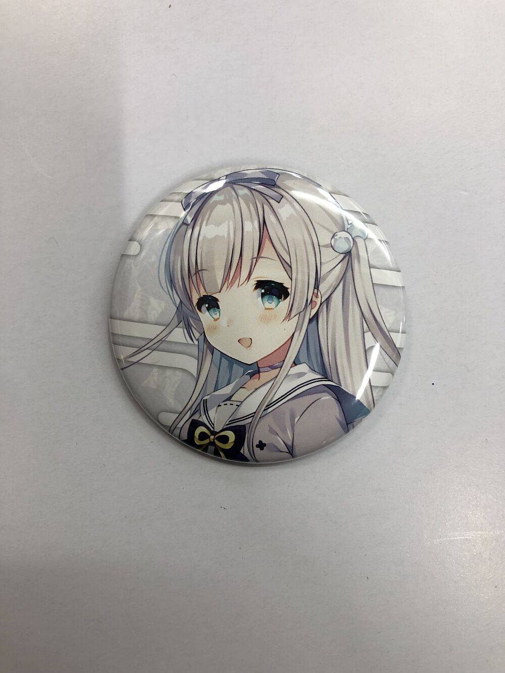 温泉むすめ 万座千斗星缶バッジ 「大手町梨稟/Passionate