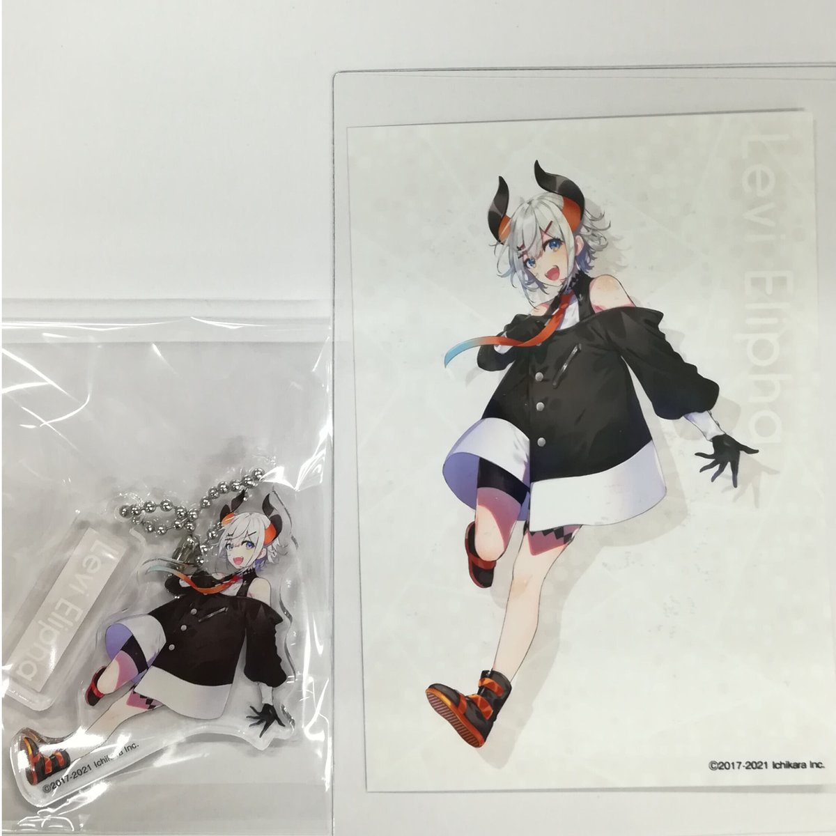 にじさんじ レヴィ・エリファ アクリルキーホルダー&ブロマイドセット