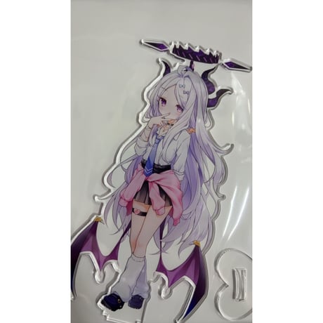 ヒナ | STORES