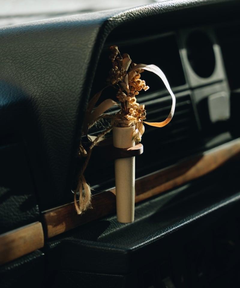 金運爆上げ　珍しい　牡鹿半島産大理石　一輪挿 一輪挿し レースガラス/金 津坂陽介作 TY_33 | web-shop MITATE