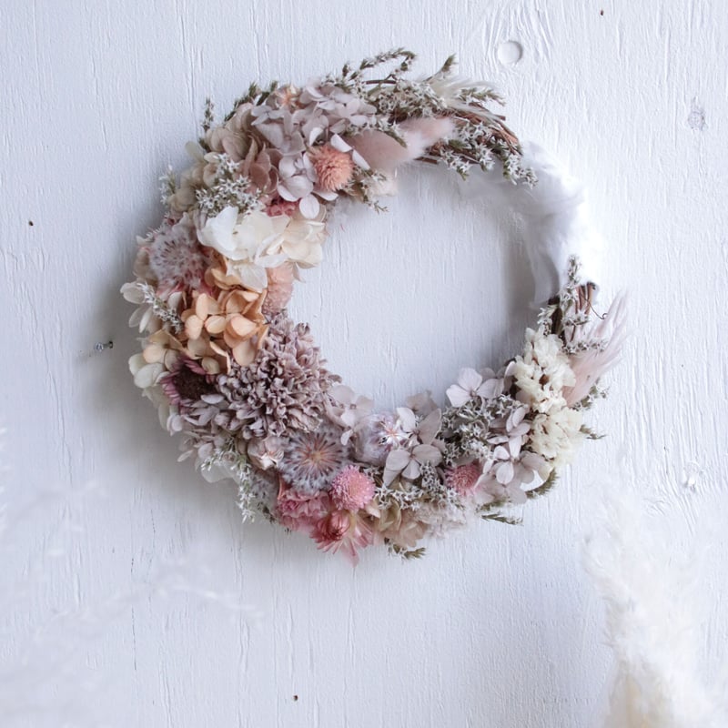 ドライフラワー三日月リース*ピンクbotanical | chainon